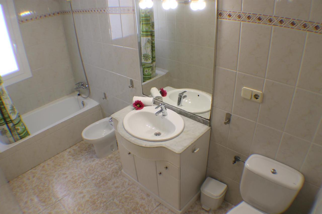 Apartmán Agi La Pinta Roses Exteriér fotografie