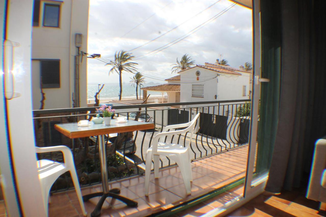 Apartmán Agi La Pinta Roses Exteriér fotografie