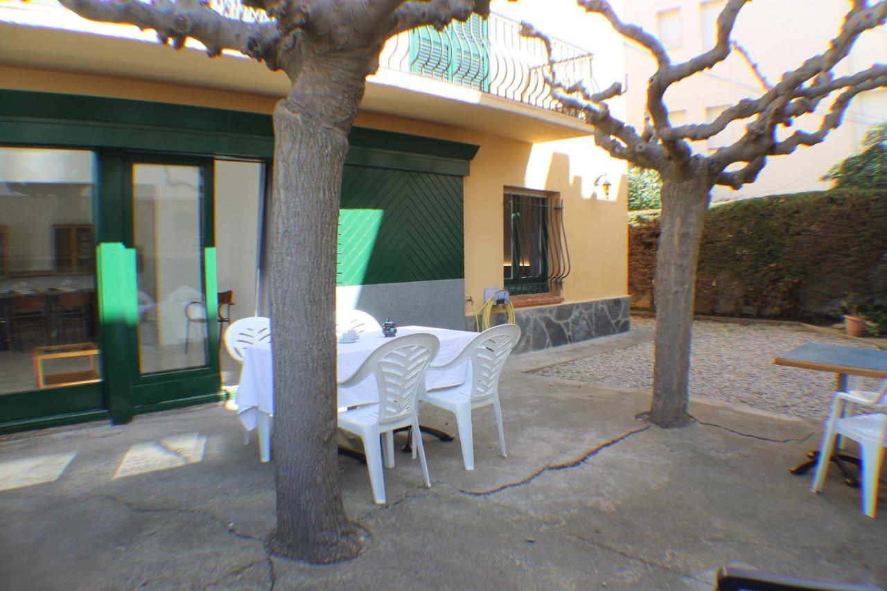 Apartmán Agi La Pinta Roses Exteriér fotografie